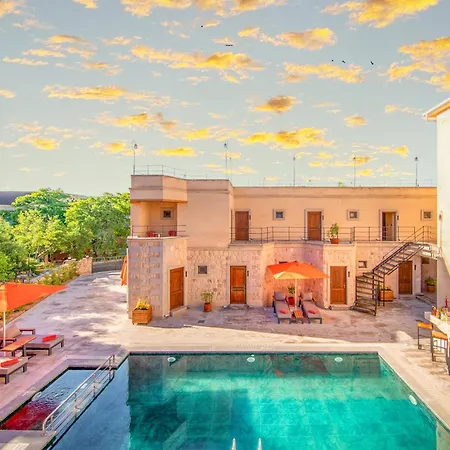 فندق Breeze Of Cappadocia أُتْشيسار