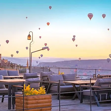 Breeze Of Cappadocia * ウチヒサール